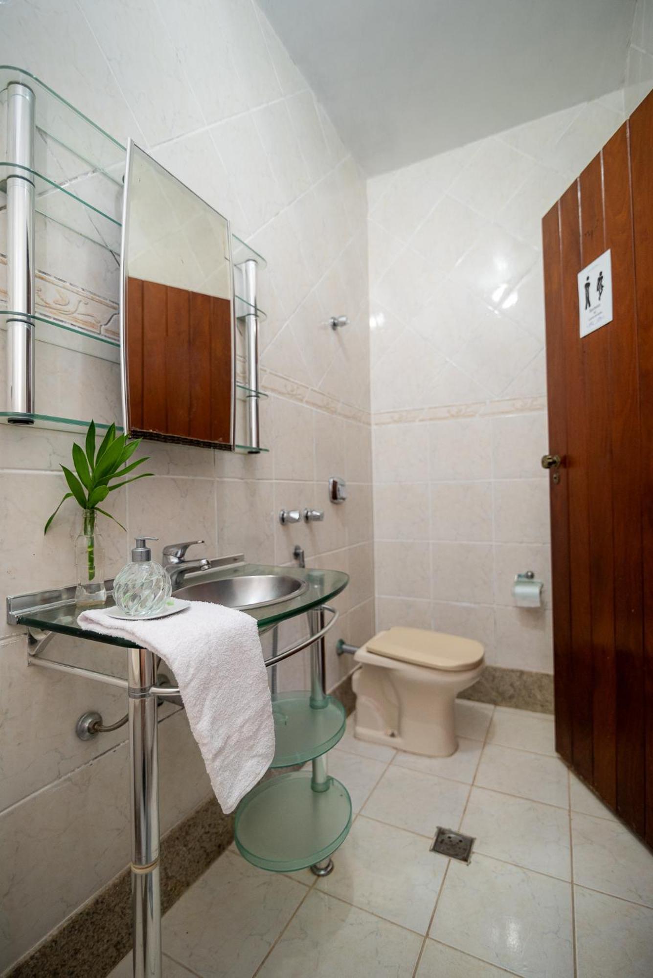 Hostel Lares Brumadinho Εξωτερικό φωτογραφία